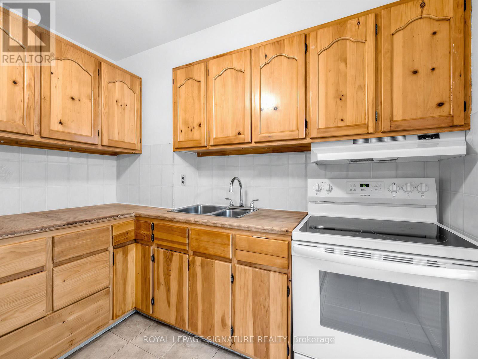46 - 50 Blackwell Avenue, Toronto, Ontario  M1B 1K2 - Photo 14 - E13174056