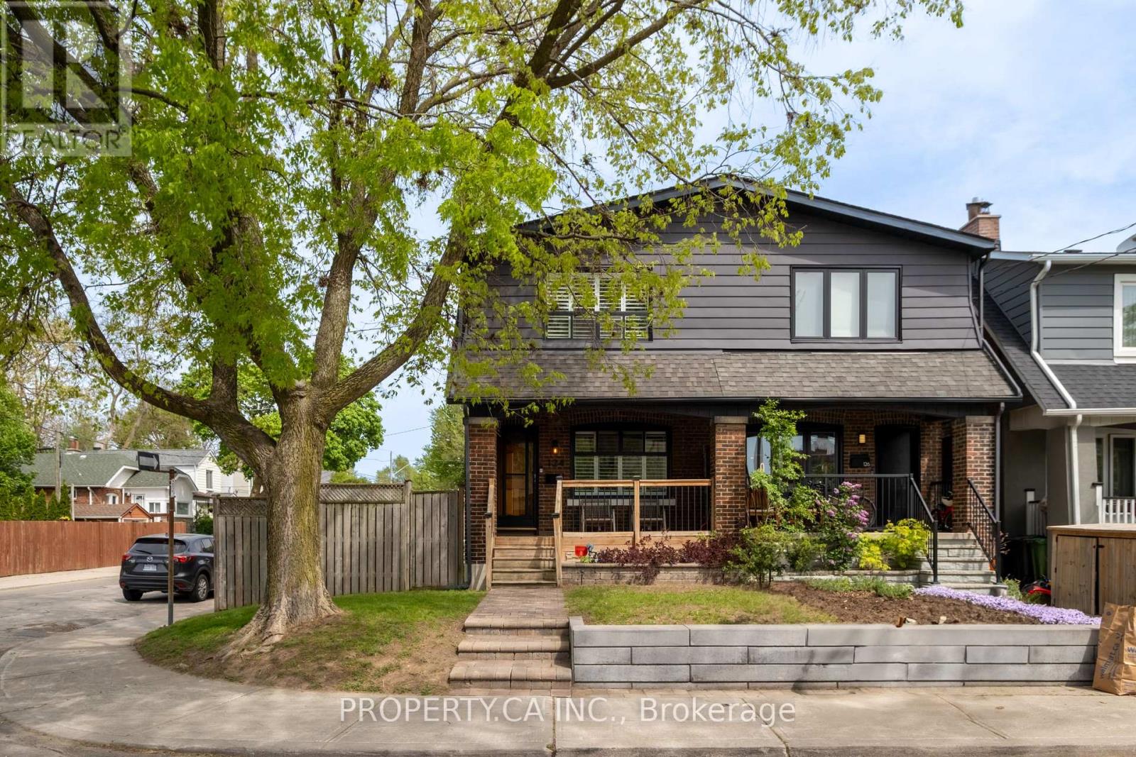 124 MILVERTON BOULEVARD, Toronto, Ontario