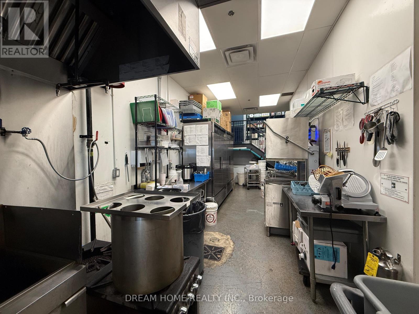 B6 - 2460 Brock Road, Pickering, Ontario  L1X 0G4 - Photo 5 - E13174190