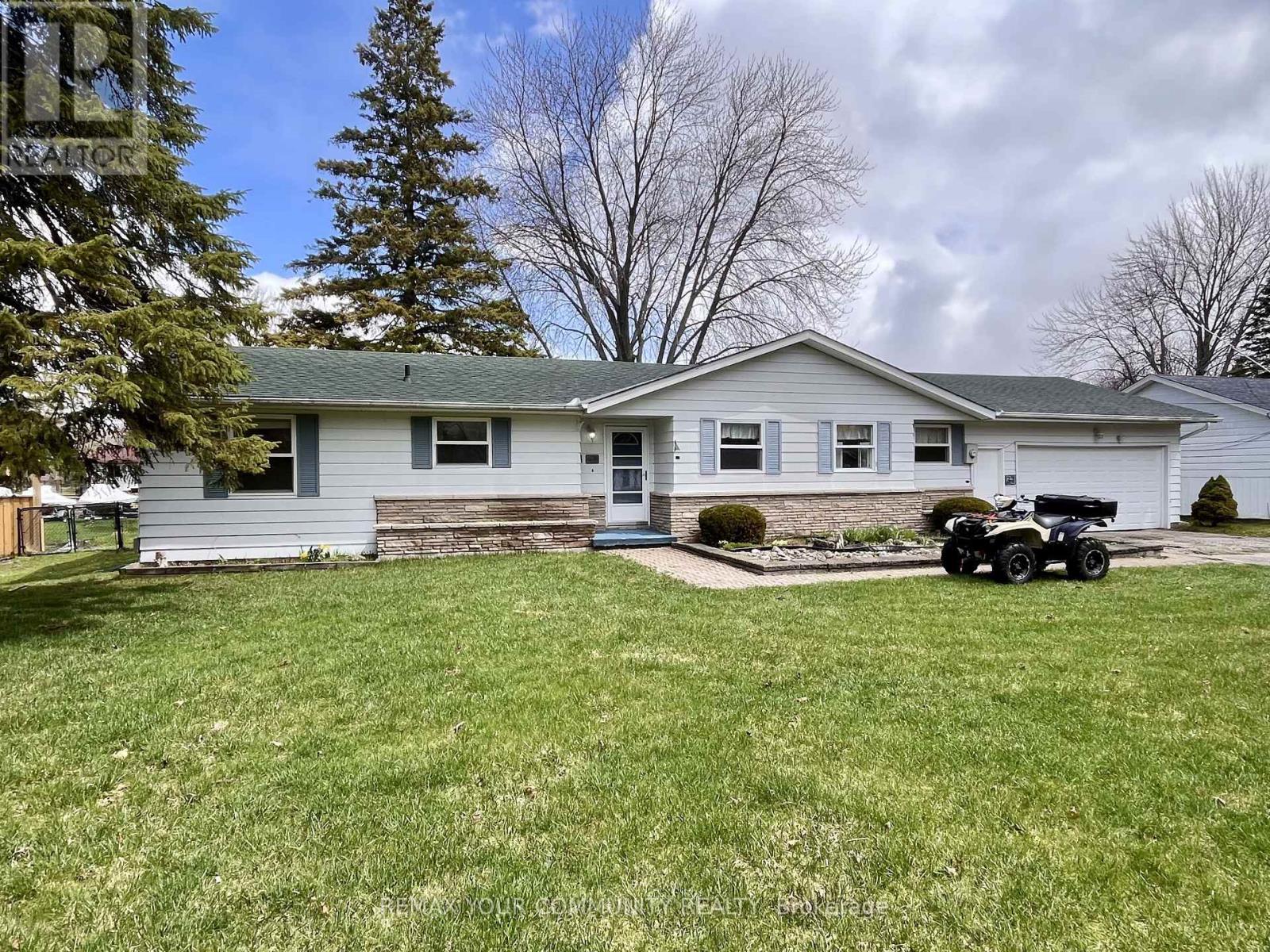 37 Canal Street, Georgina, Ontario  L4P 1K6 - Photo 39 - N13174068