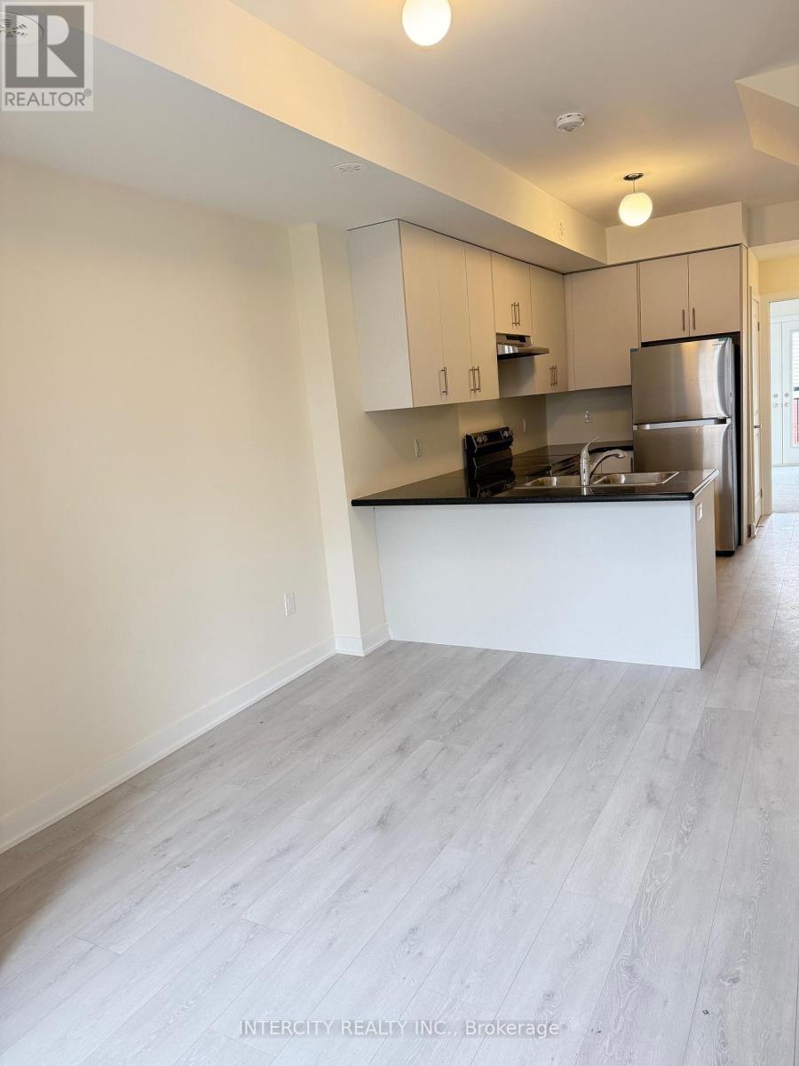 235 - 111-15100 Yonge Street, Aurora, Ontario  L4G 4C8 - Photo 4 - N13174078