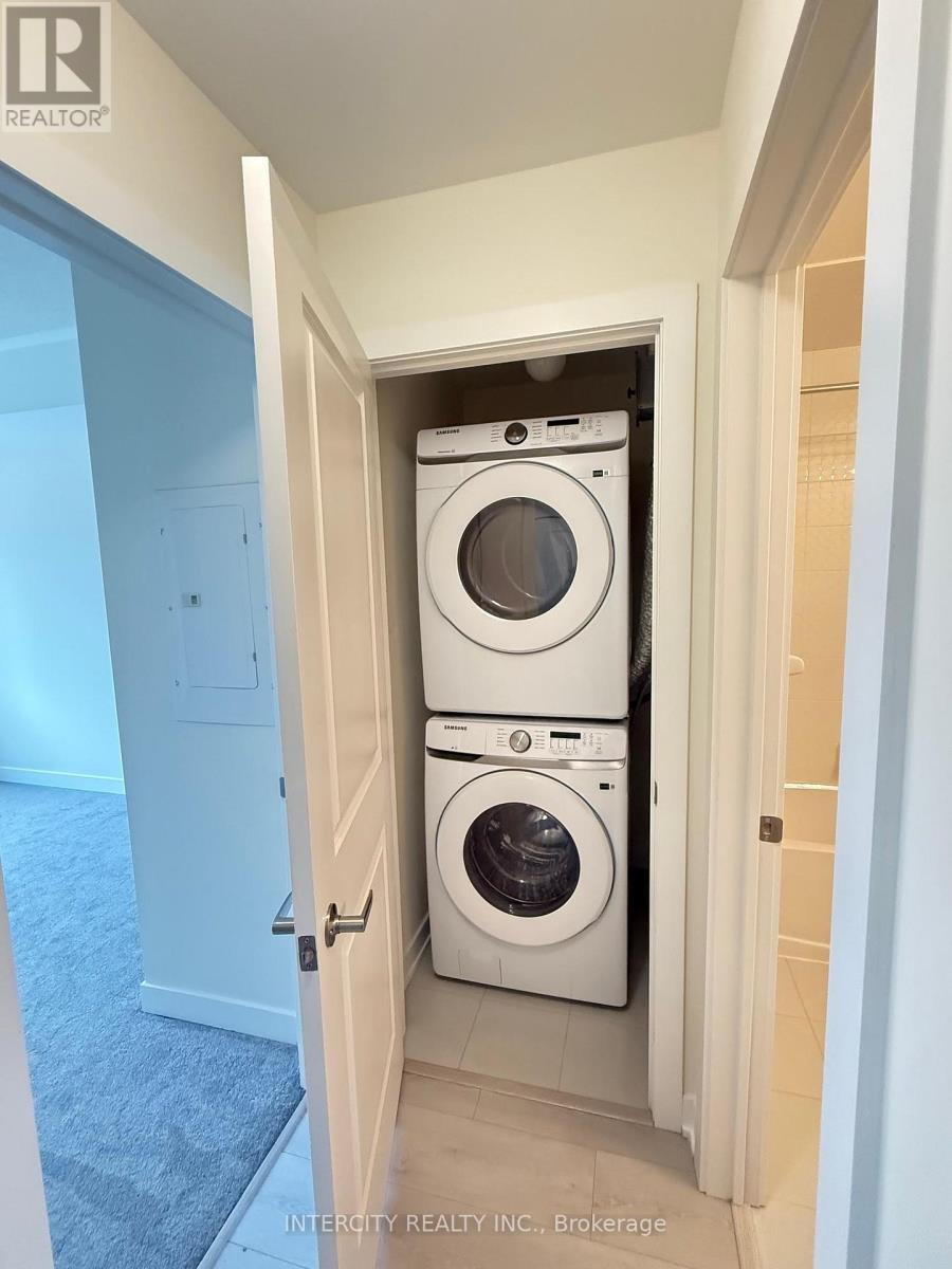 235 - 111-15100 Yonge Street, Aurora, Ontario  L4G 4C8 - Photo 8 - N13174078