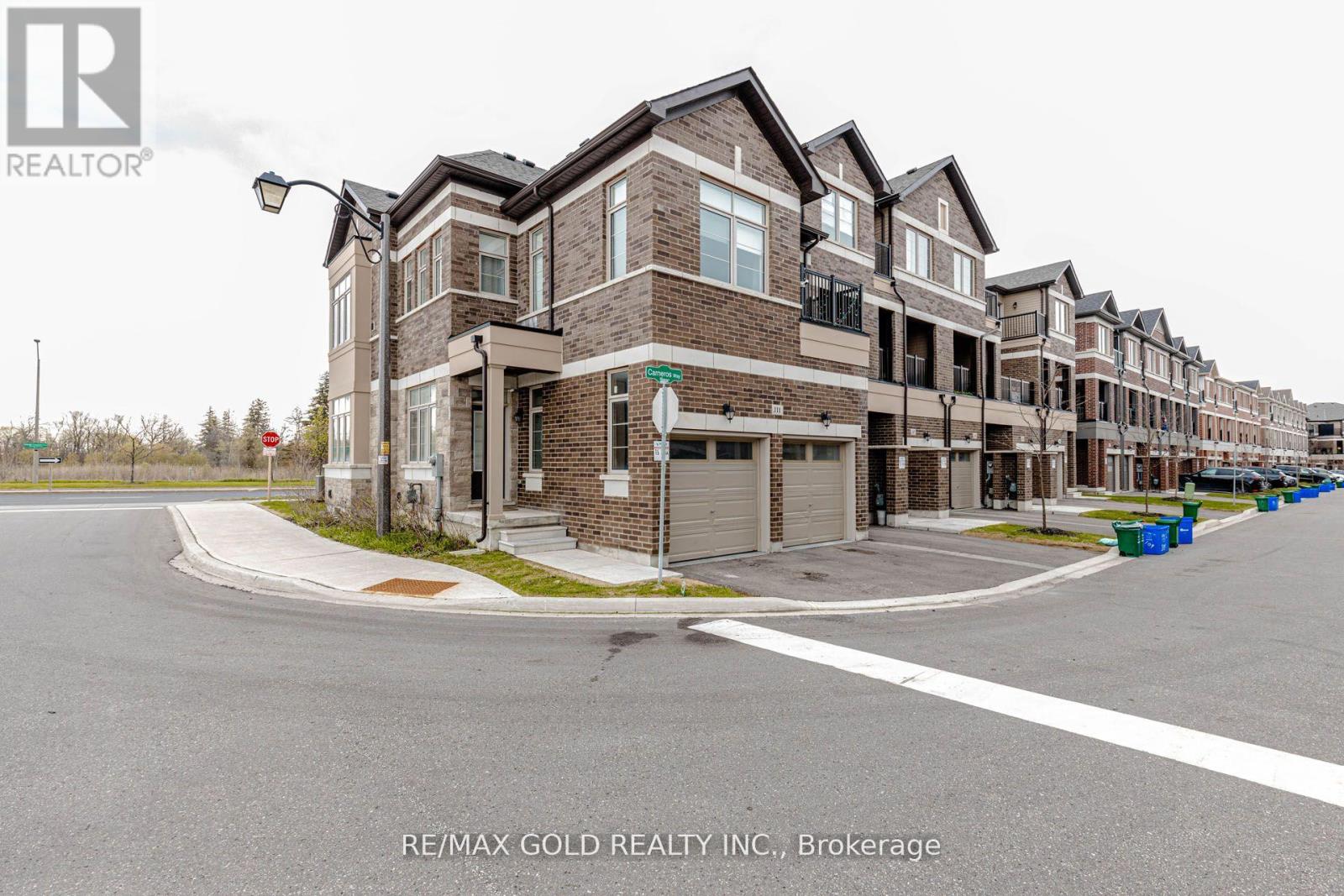 111 CARNEROS WAY, Markham, Ontario