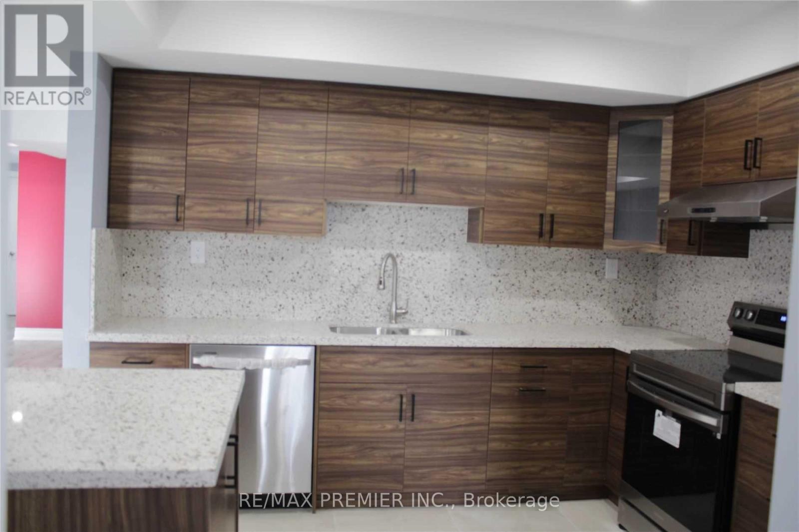 Bsmt - 122 Garyscholl Road, Vaughan, Ontario  L4H 3R7 - Photo 8 - N13174140