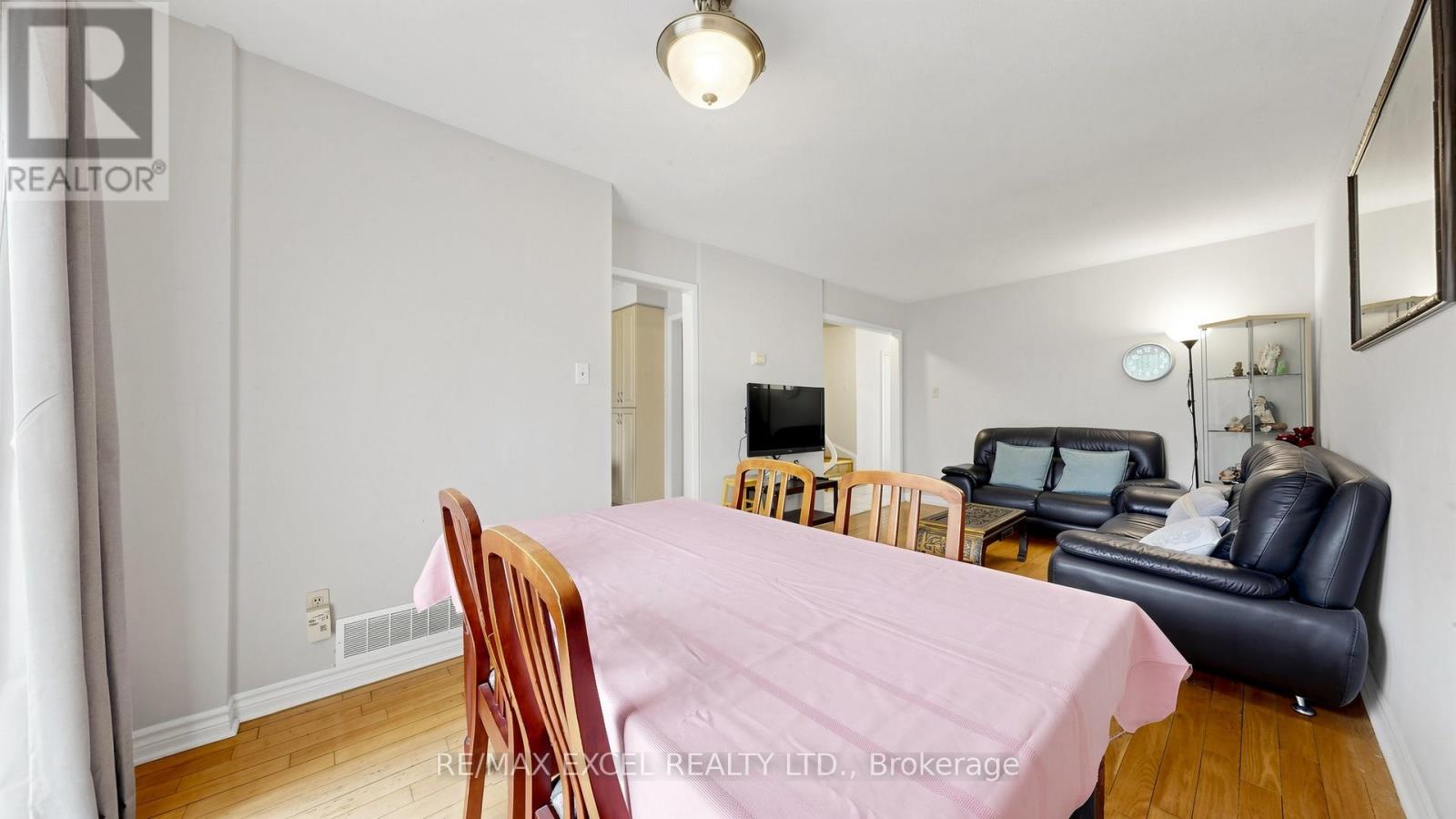 21 Spangler Road, Markham, Ontario  L3S 2G2 - Photo 14 - N13174186