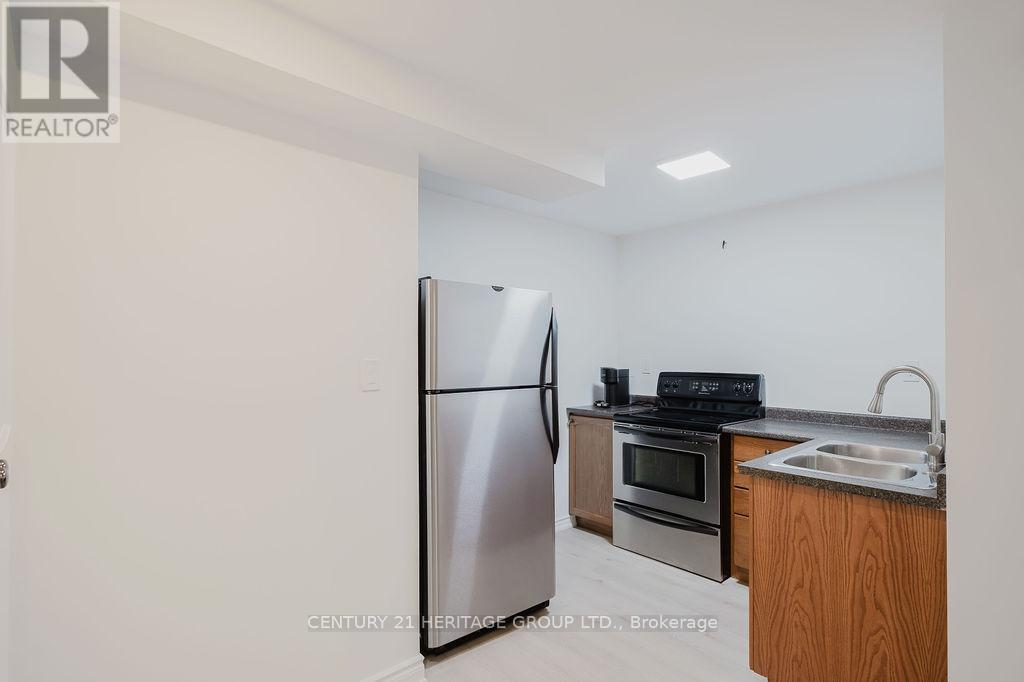 21 Thistle Avenue, Richmond Hill, Ontario  L4E 0B7 - Photo 31 - N13174198