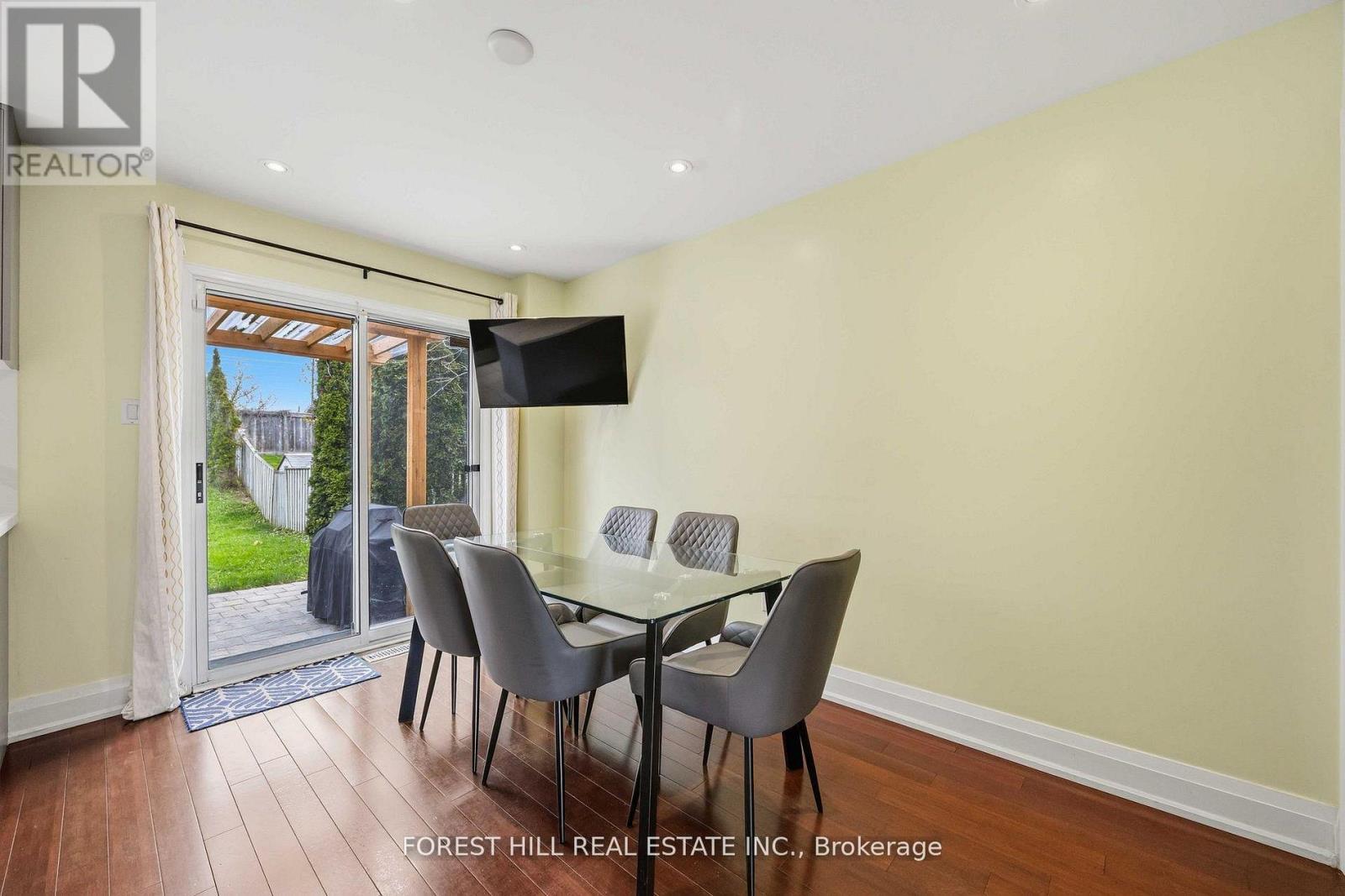 110 Foxfield Crescent, Vaughan, Ontario  L4K 5E9 - Photo 12 - N13174224