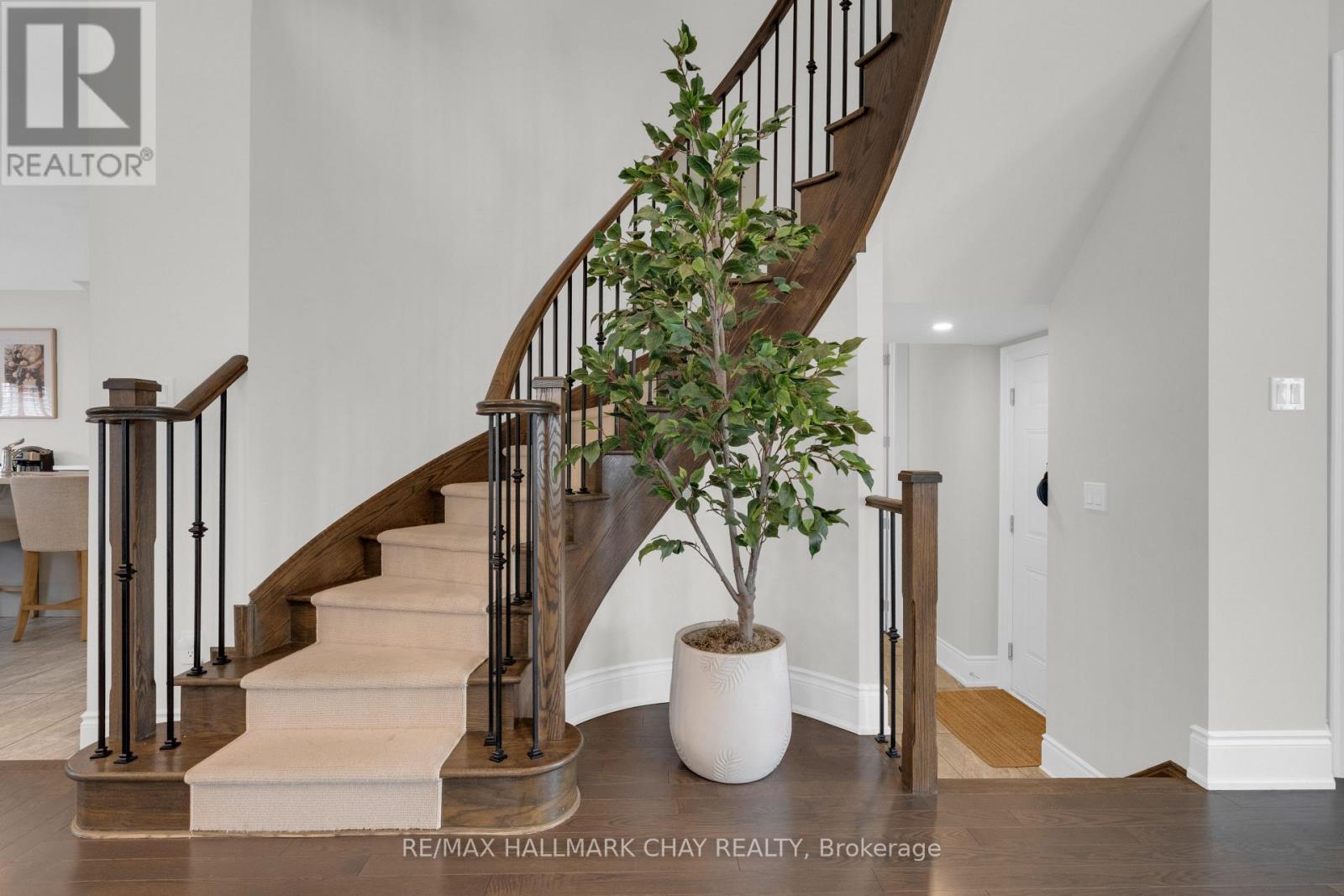 20 Westminster Circle, Barrie, Ontario  L4M 0A3 - Photo 17 - S13174110