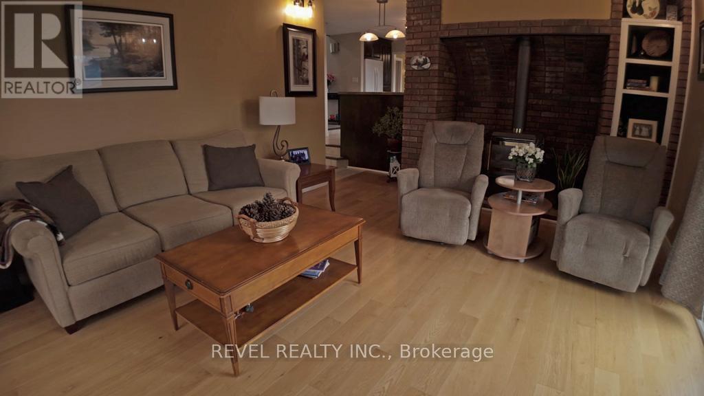 1089 Greeningdon Drive, Timmins, Ontario  P4R 1G3 - Photo 21 - T13174572