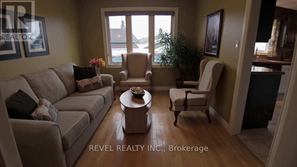 1089 Greeningdon Drive, Timmins, Ontario  P4R 1G3 - Photo 23 - T13174572