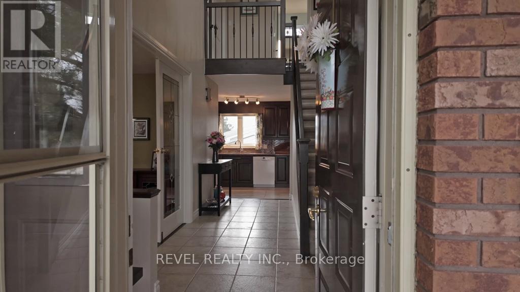 1089 Greeningdon Drive, Timmins, Ontario  P4R 1G3 - Photo 4 - T13174572