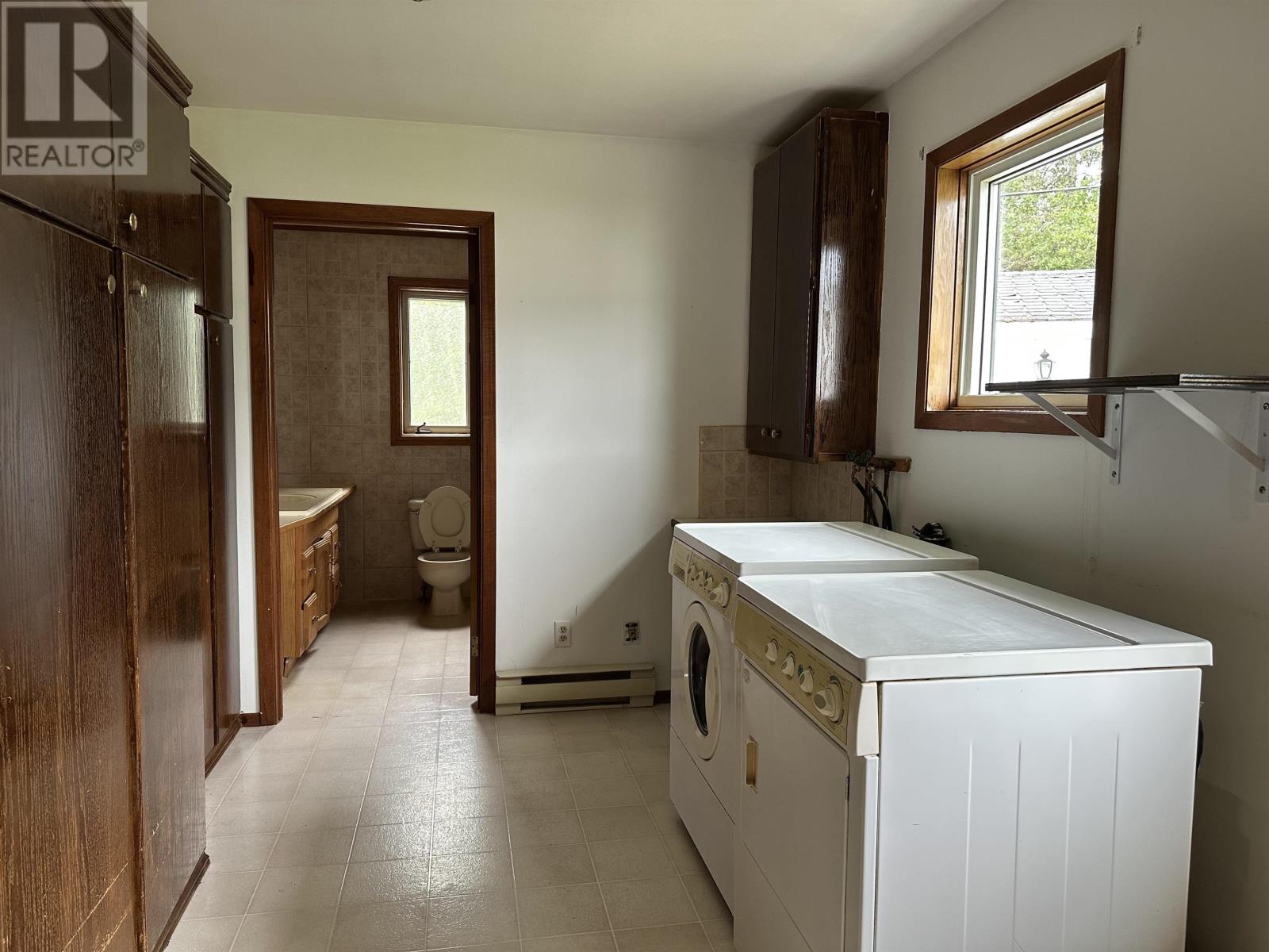 100 Centennial Dr, Schreiber, Ontario  P0T 2S0 - Photo 18 - TB252681