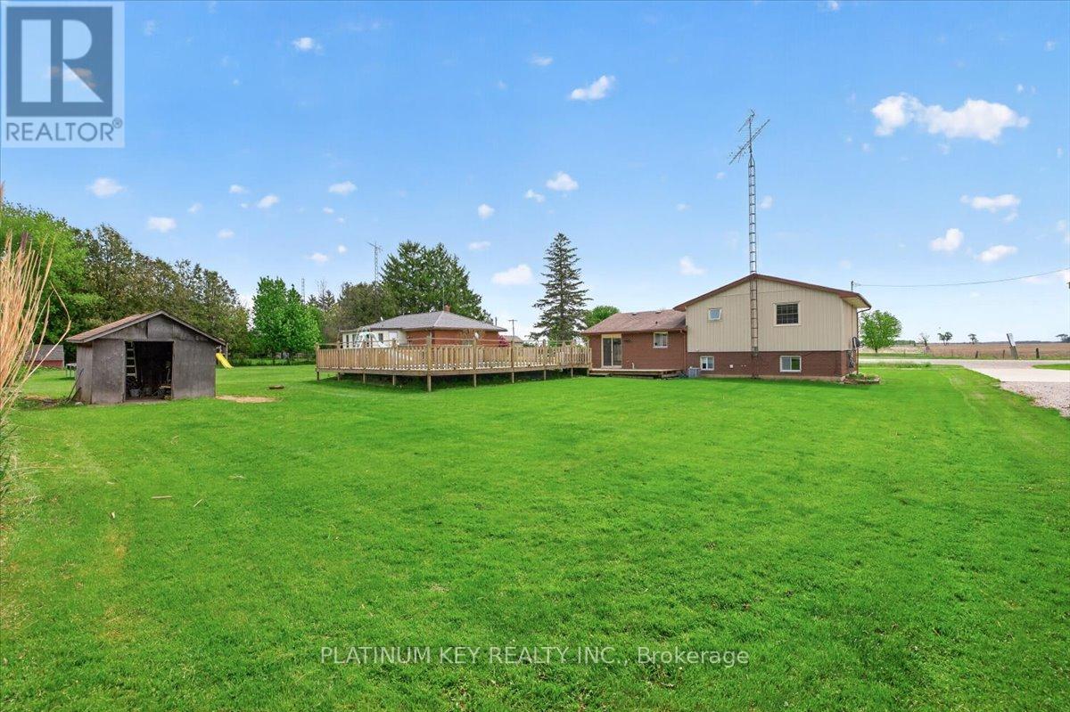 6460 Longwoods Road, Strathroy-Caradoc, Ontario  N0L 1T0 - Photo 18 - X13174594