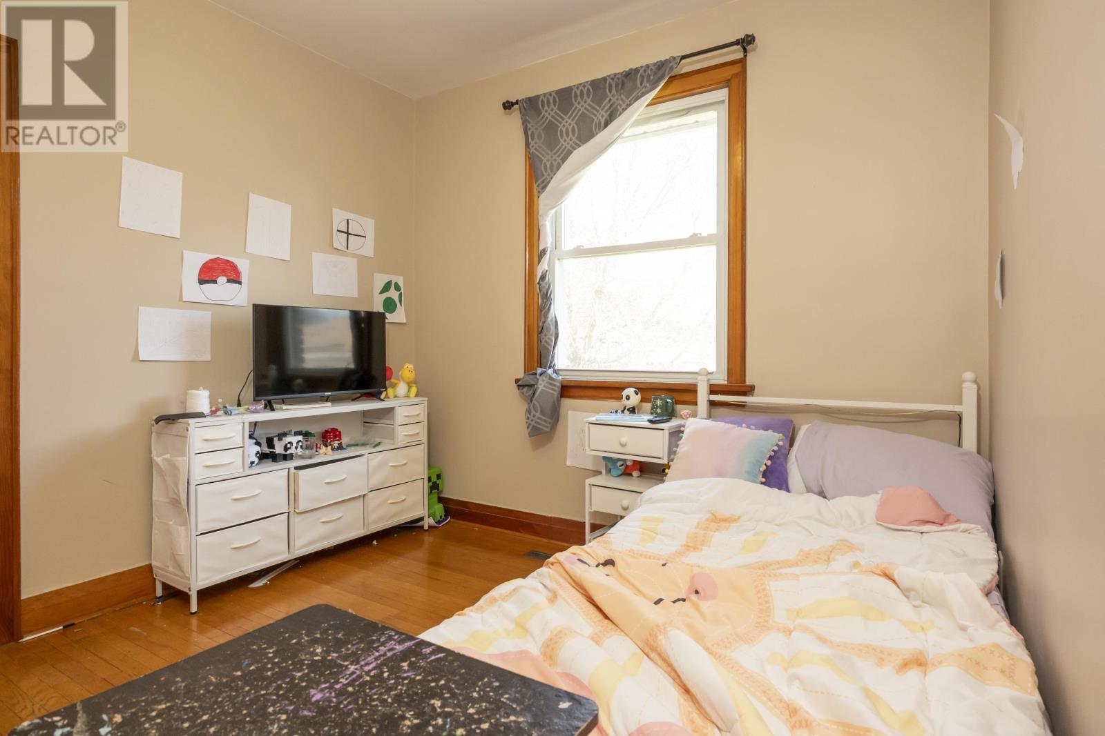 530 Hyde Park Ave, Thunder Bay, Ontario  P7E 1X9 - Photo 29 - TB2601057