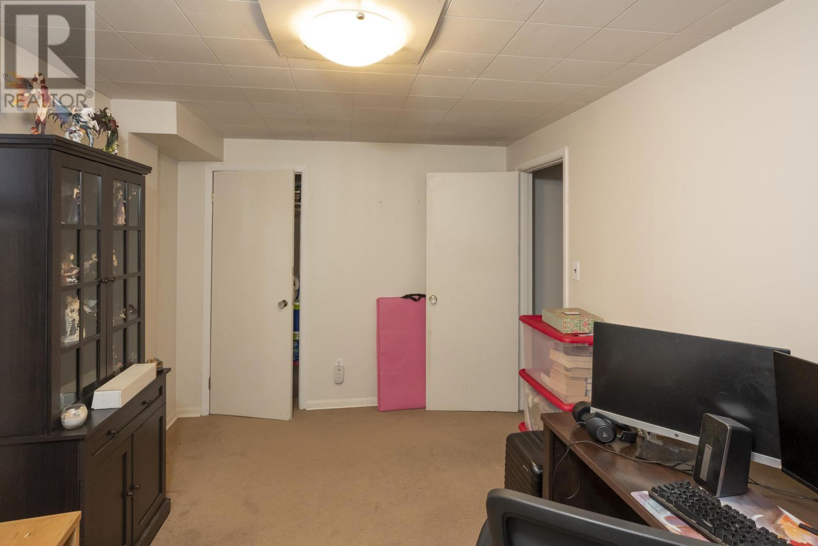 530 Hyde Park Ave, Thunder Bay, Ontario  P7E 1X9 - Photo 35 - TB2601057