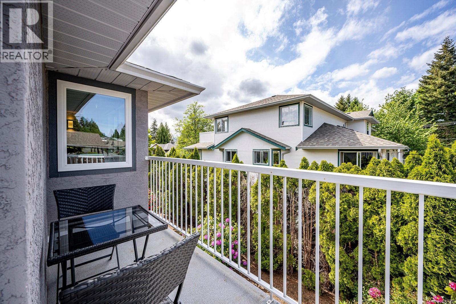 203 4706 Alderwood Pl, Courtenay, British Columbia  V9N 9A1 - Photo 9 - 1036720