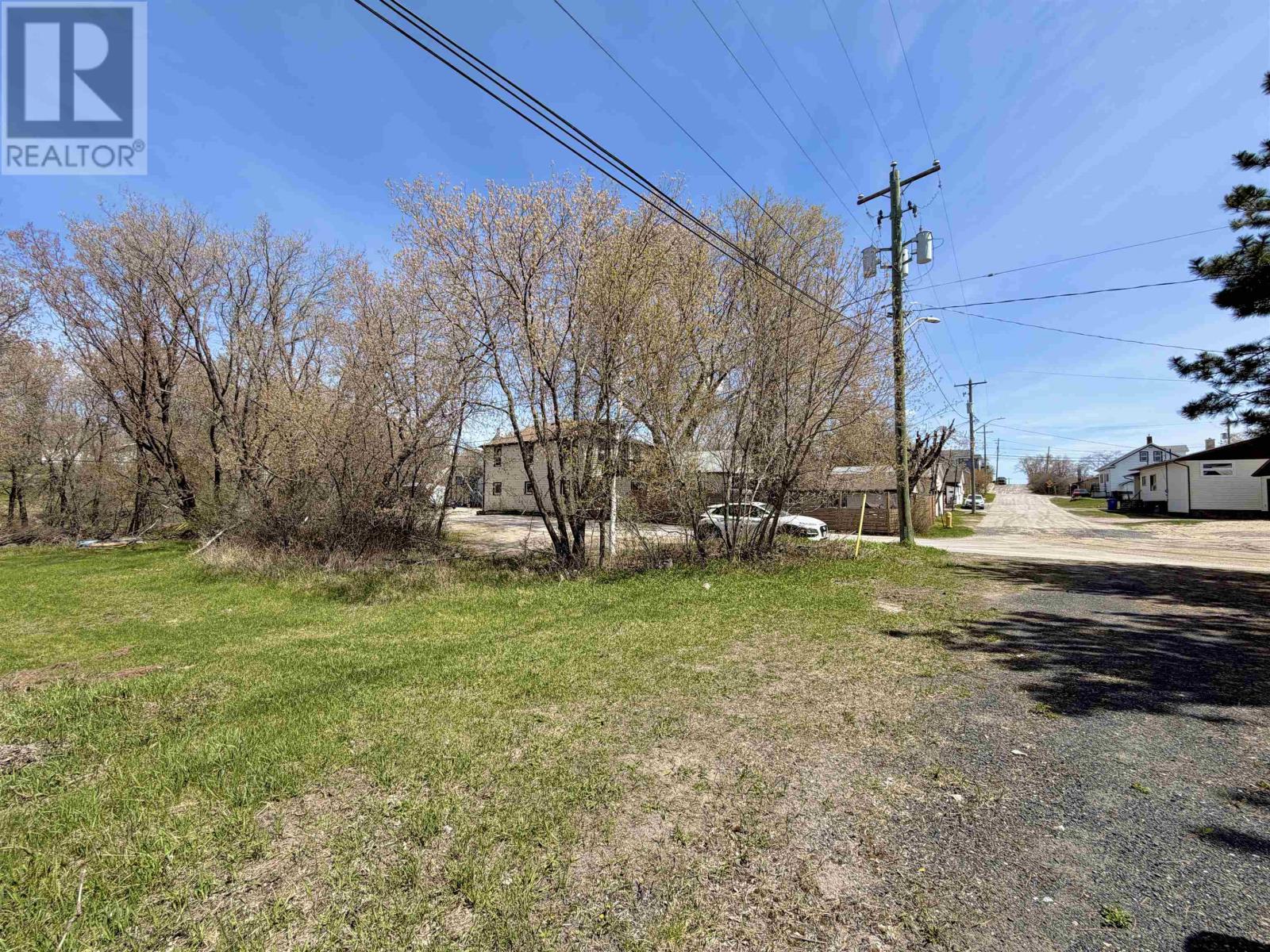 76 Peter Street W, Kenora, Ontario P9N 3R2 - Photo 10 - TB2601182
