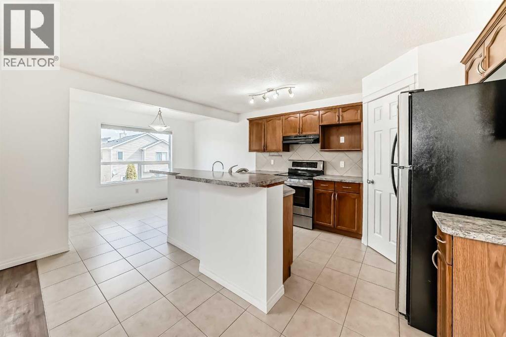54 Royal Elm Road NW, Calgary, Alberta  T3G 5V7 - Photo 4 - A2312545