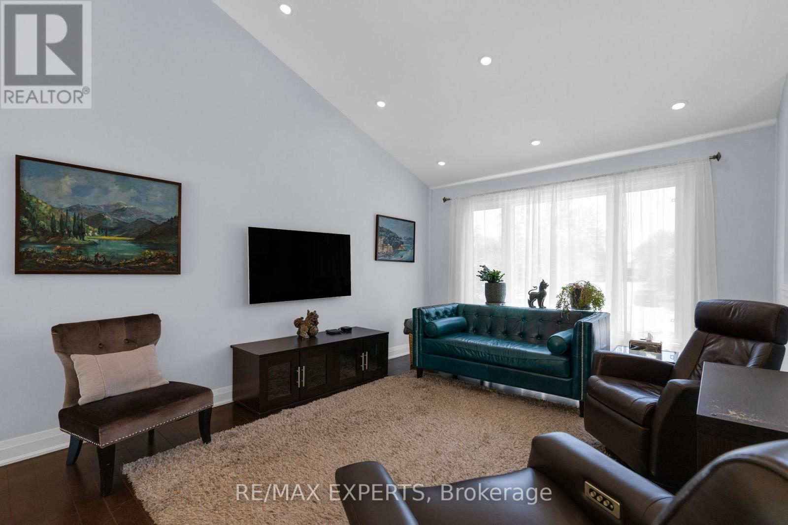 317 Marple Crescent, Caledon, Ontario  L7E 3Y8 - Photo 6 - W13174050
