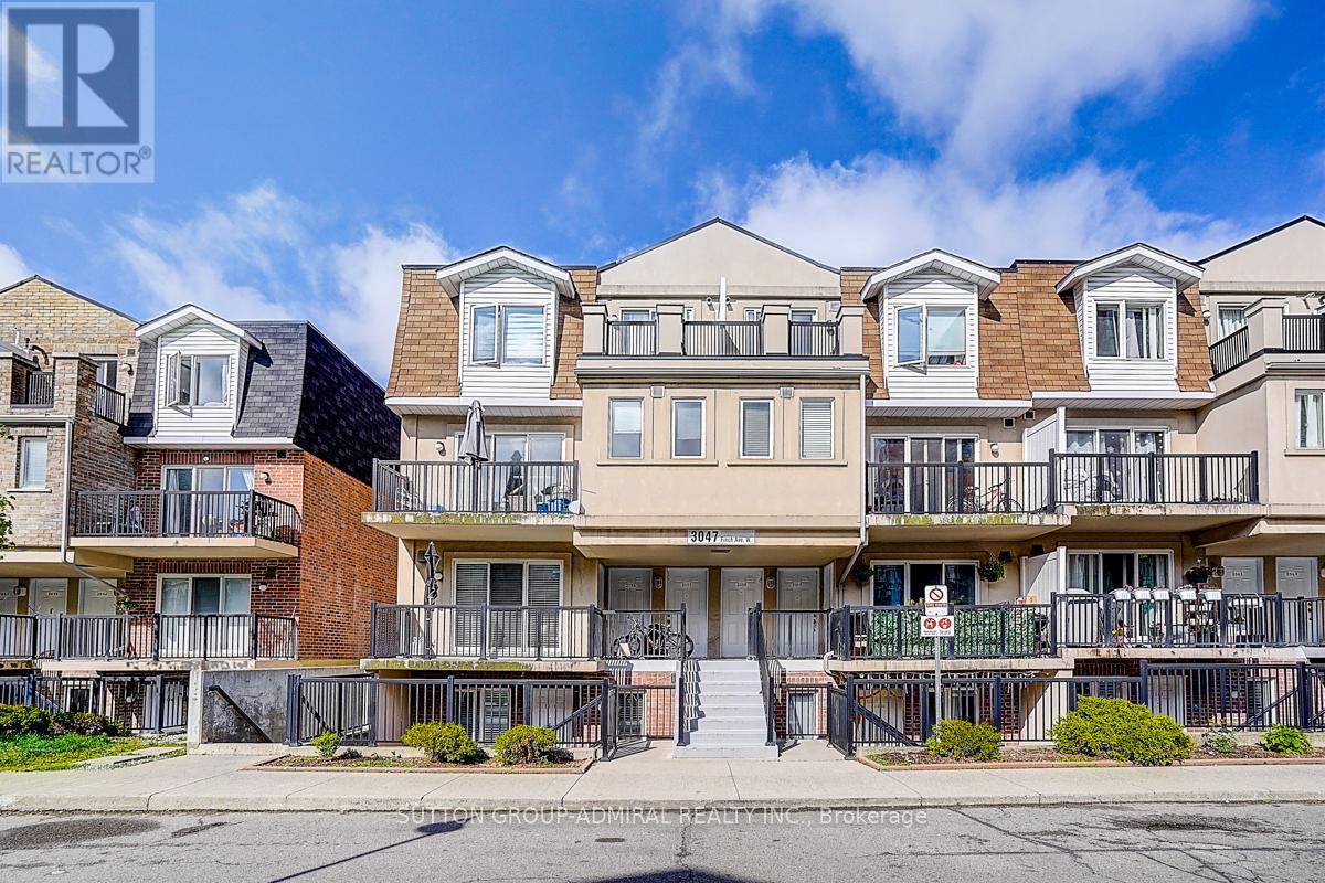 2057 - 3047 FINCH AVENUE W, Toronto, Ontario