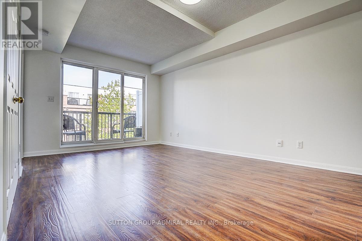 2057 - 3047 Finch Avenue W, Toronto, Ontario  M9M 0A5 - Photo 12 - W13174124