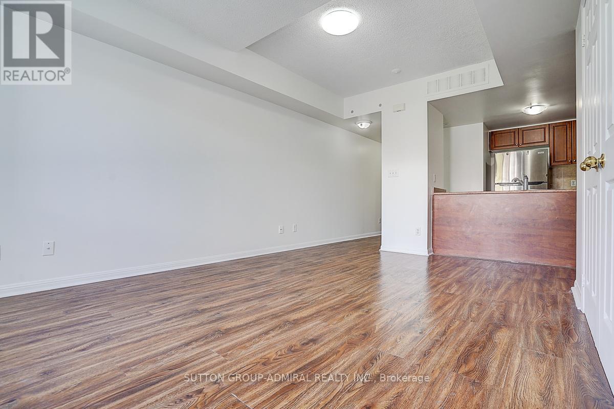 2057 - 3047 Finch Avenue W, Toronto, Ontario  M9M 0A5 - Photo 13 - W13174124