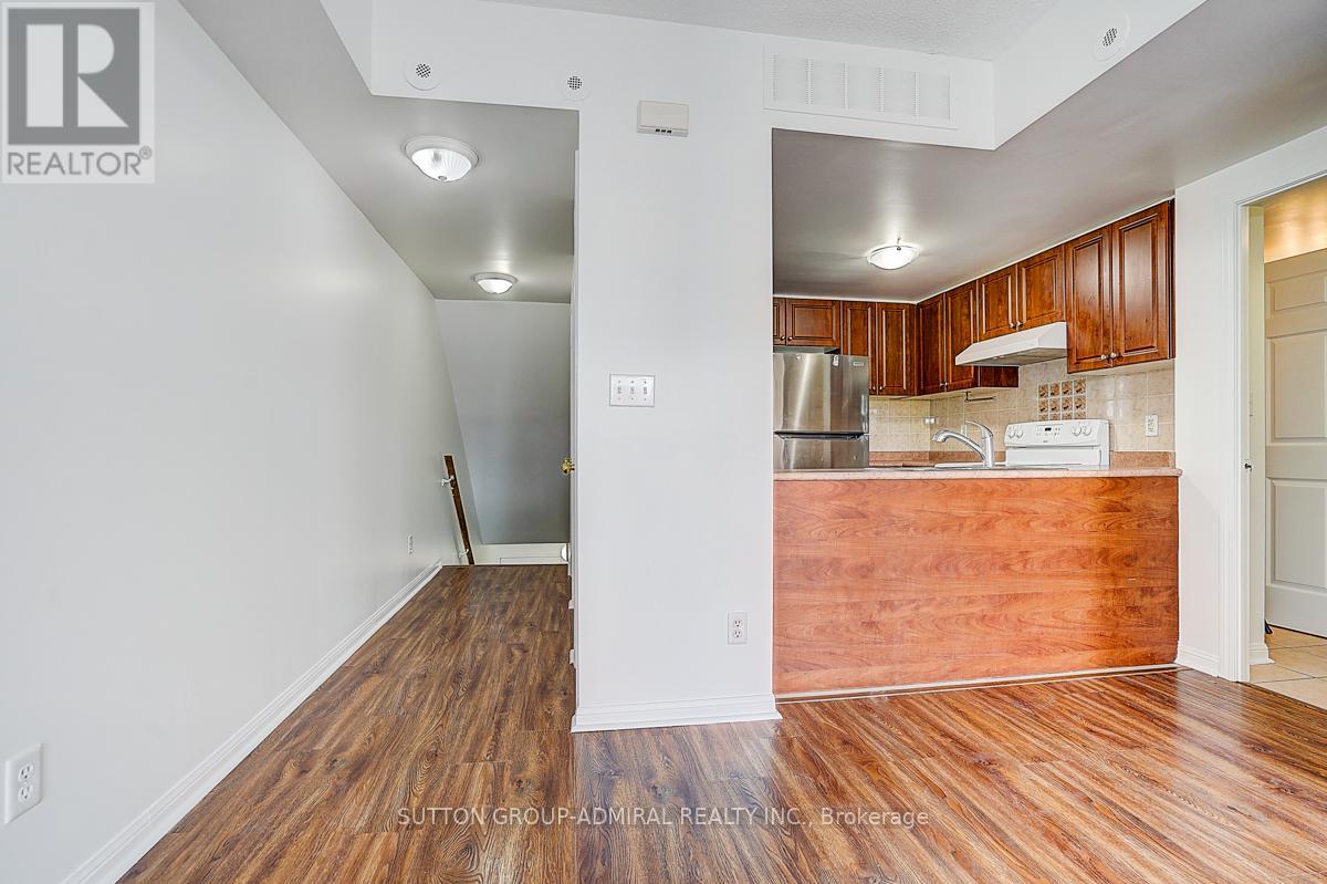 2057 - 3047 Finch Avenue W, Toronto, Ontario  M9M 0A5 - Photo 2 - W13174124