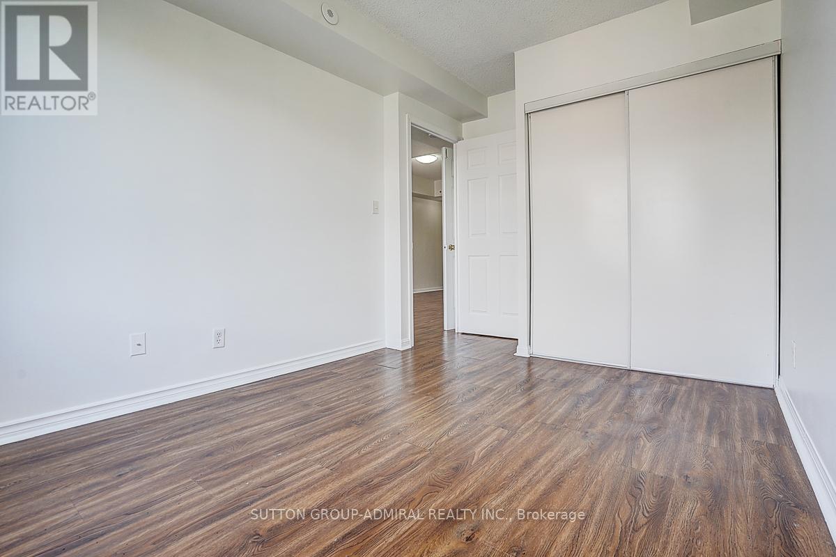2057 - 3047 Finch Avenue W, Toronto, Ontario  M9M 0A5 - Photo 24 - W13174124