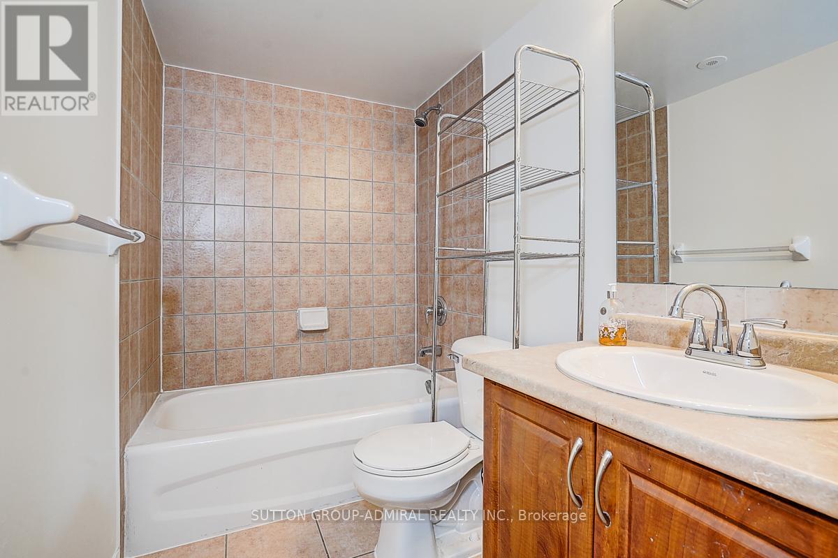 2057 - 3047 Finch Avenue W, Toronto, Ontario  M9M 0A5 - Photo 29 - W13174124