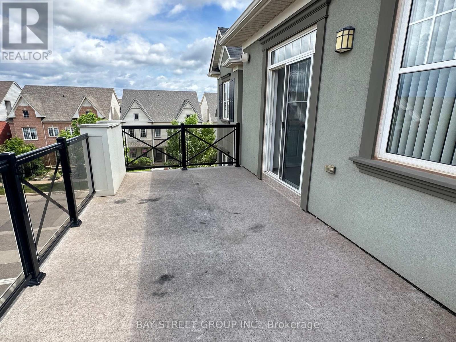 305 - 2333 Sawgrass Drive, Oakville, Ontario  L6H 0L2 - Photo 12 - W13174158