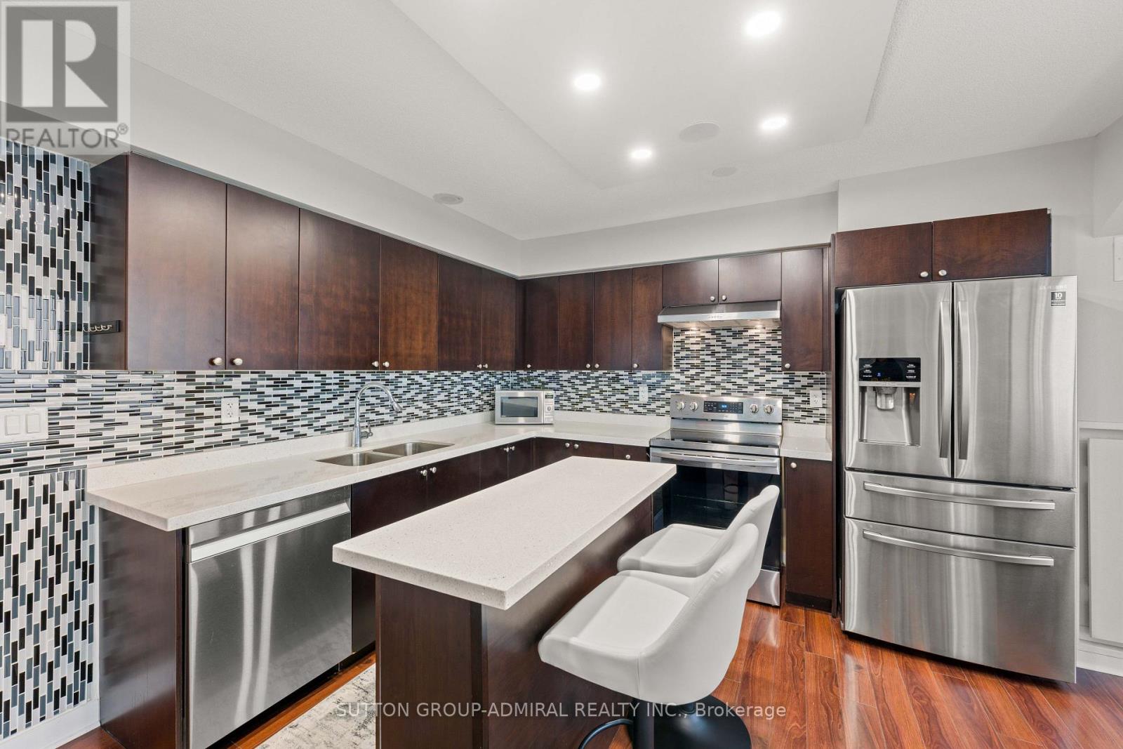 2513 - 155 Legion Road N, Toronto, Ontario  M8Y 0A7 - Photo 8 - W13174174