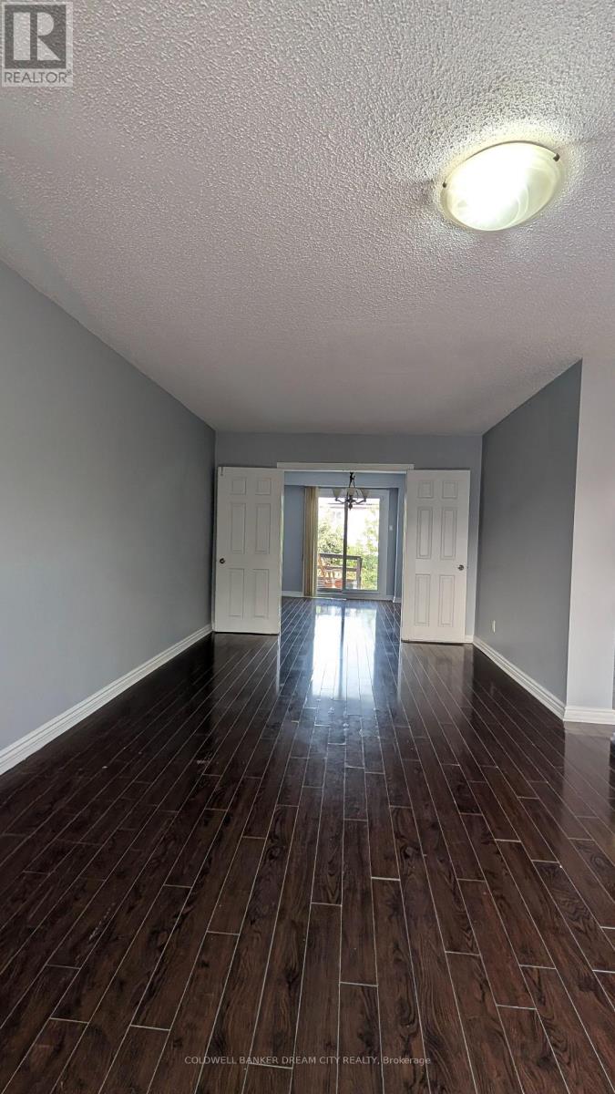48 Merton Road, Brampton, Ontario  L6V 2V6 - Photo 4 - W13174180