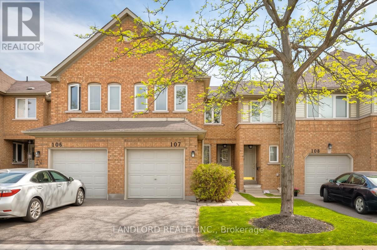 107 - 2555 Thomas Street, Mississauga, Ontario  L5M 5P6 - Photo 1 - W13174204