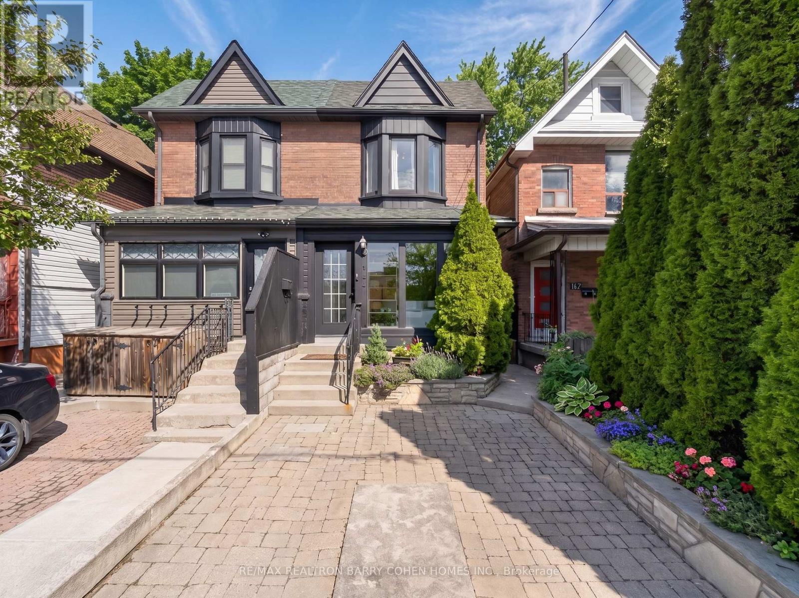 144 ROSEMOUNT AVENUE, Toronto, Ontario