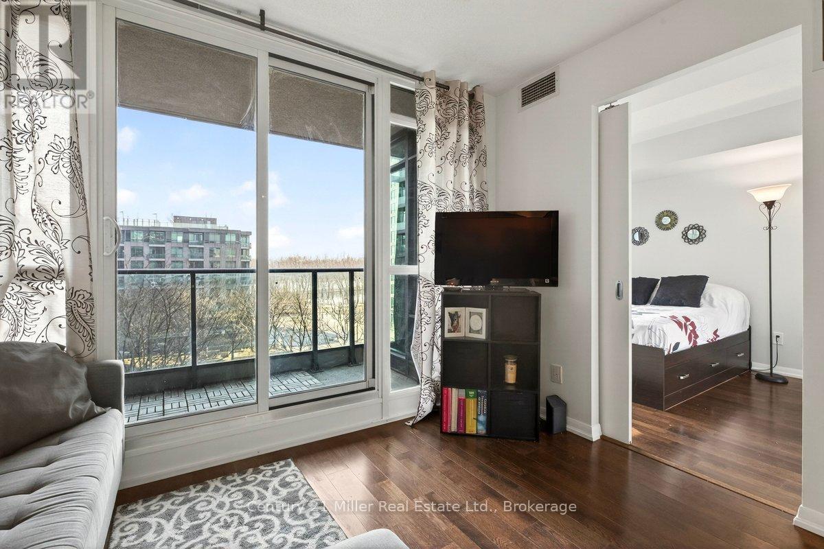 562 - 209 Fort York Boulevard, Toronto, Ontario  M5V 4A1 - Photo 11 - C13174614