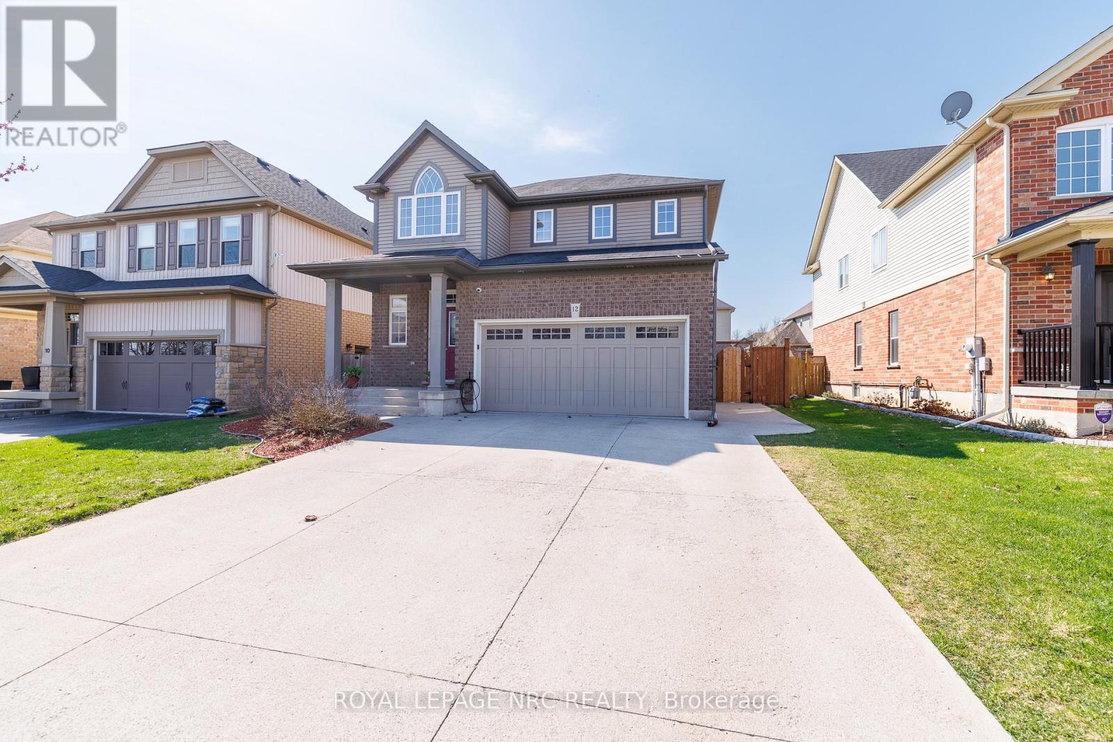 12 Wilfrid Laurier Crescent, St. Catharines, Ontario  L2P 0A4 - Photo 3 - X13174496