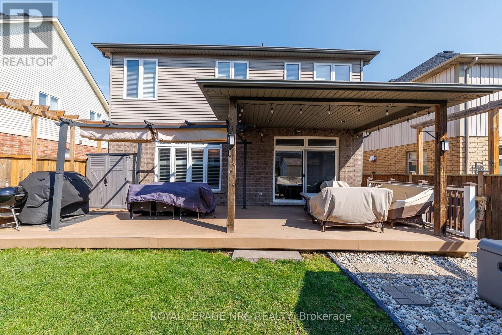 12 Wilfrid Laurier Crescent, St. Catharines, Ontario  L2P 0A4 - Photo 40 - X13174496