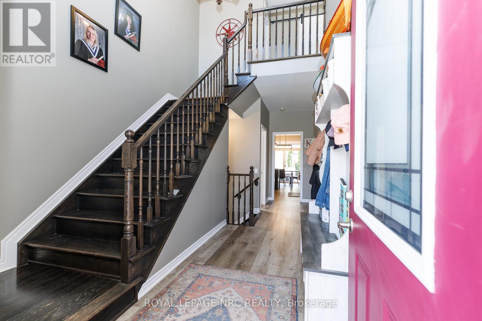 12 Wilfrid Laurier Crescent, St. Catharines, Ontario  L2P 0A4 - Photo 5 - X13174496