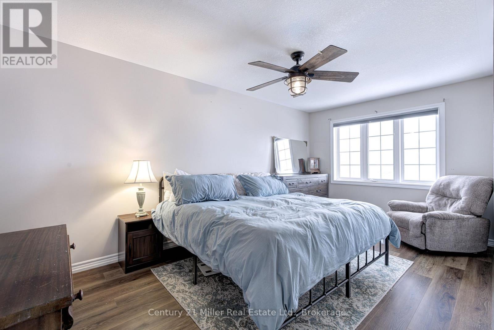 24 Hugill Way, Hamilton, Ontario  L8B 0A2 - Photo 17 - X13174252