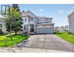 380 BLACKLEAF DRIVE, Ottawa, Ontario
