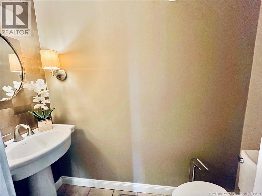 72 Bliss Carman Drive, Fredericton, New Brunswick  E3B 9P4 - Photo 8 - NB140181