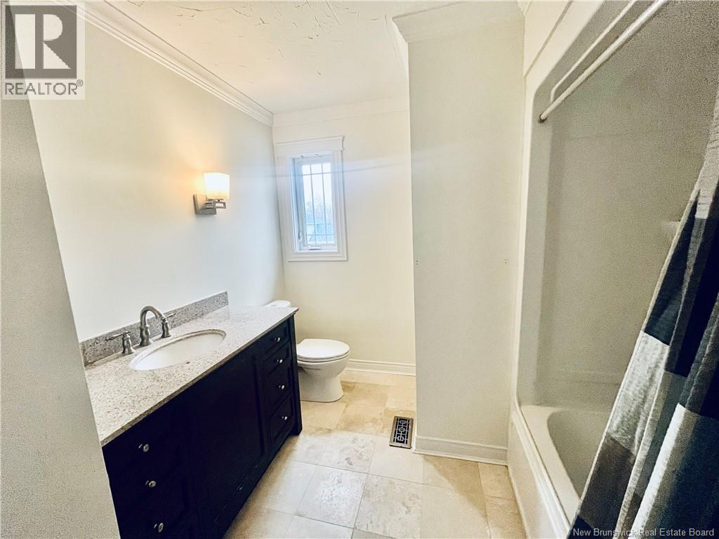 72 Bliss Carman Drive, Fredericton, New Brunswick  E3B 9P4 - Photo 10 - NB140181