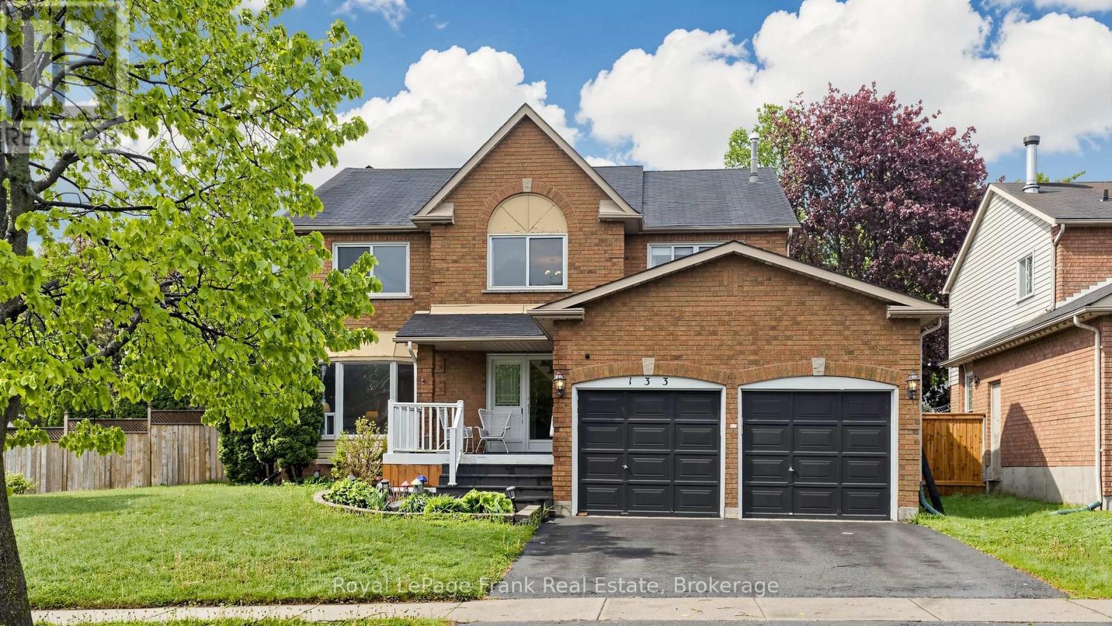 133 GLENABBEY DRIVE S, Clarington, Ontario