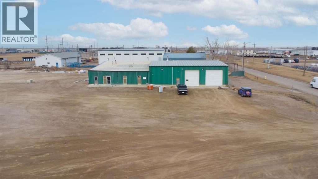 5520 59 Avenue, Lloydminster, Alberta  T9V 0C7 - Photo 1 - A2271513