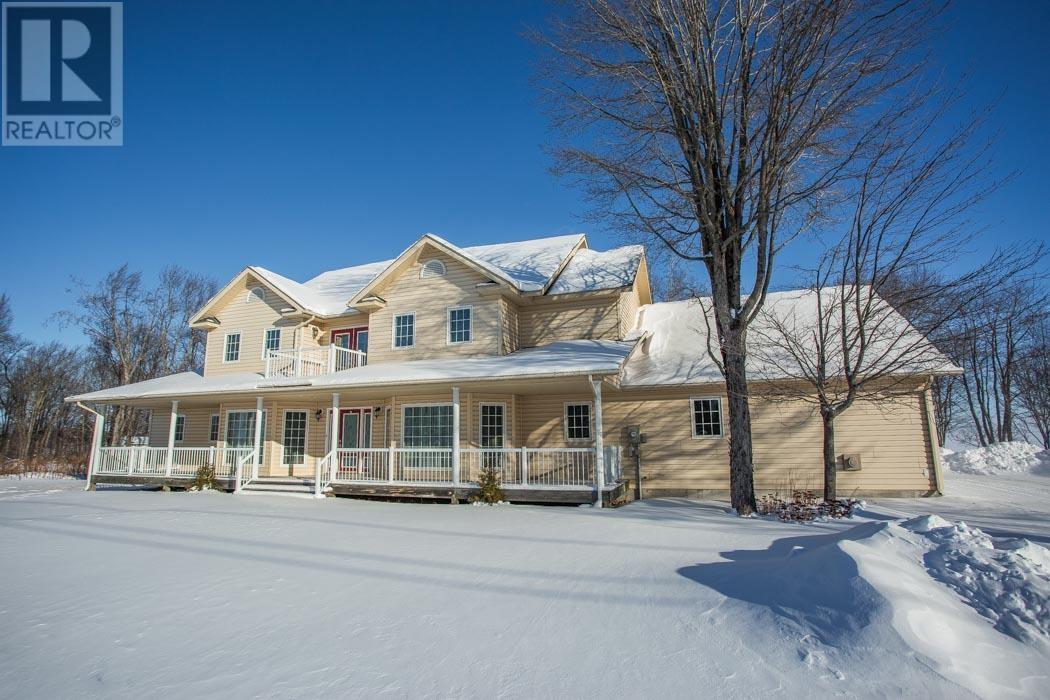 21 Lighthouse Point Dr, Thessalon, Ontario  P0R 1L0 - Photo 2 - SM251674