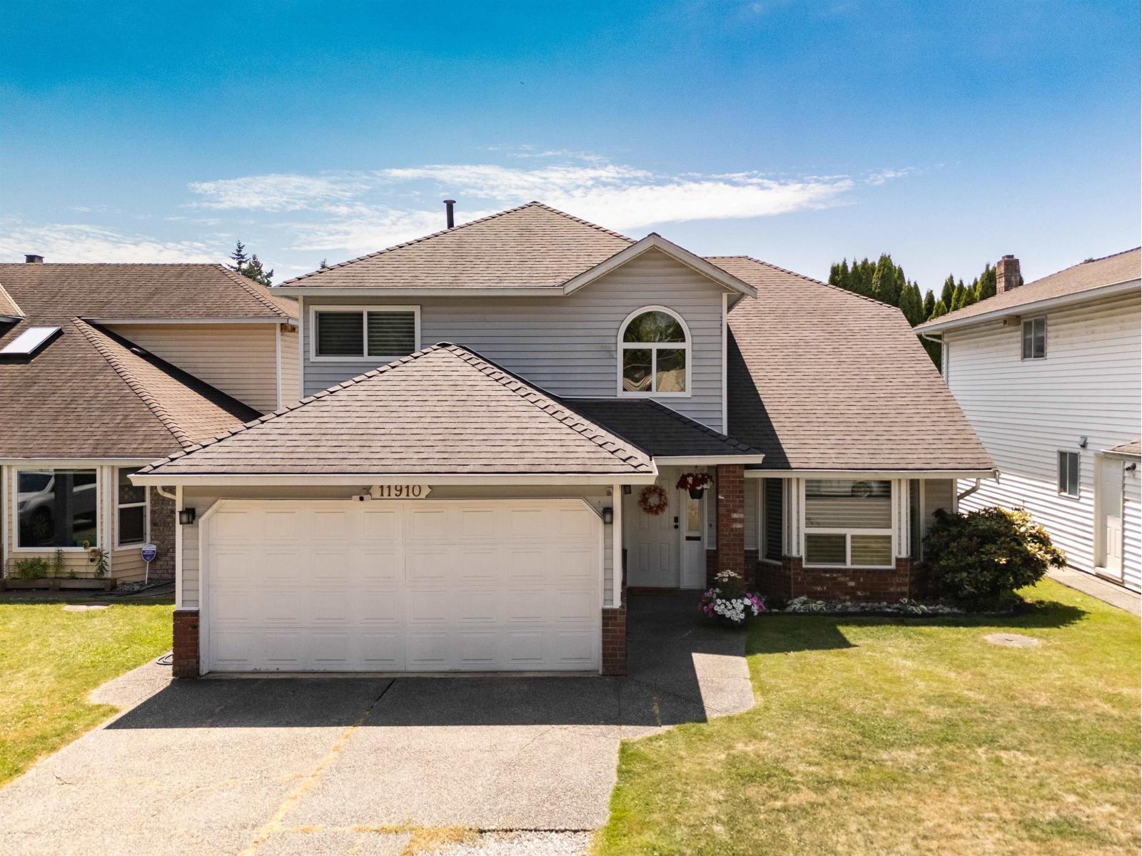 11910 79a Avenue, Delta, British Columbia  V4C 8B8 - Photo 1 - R3072710