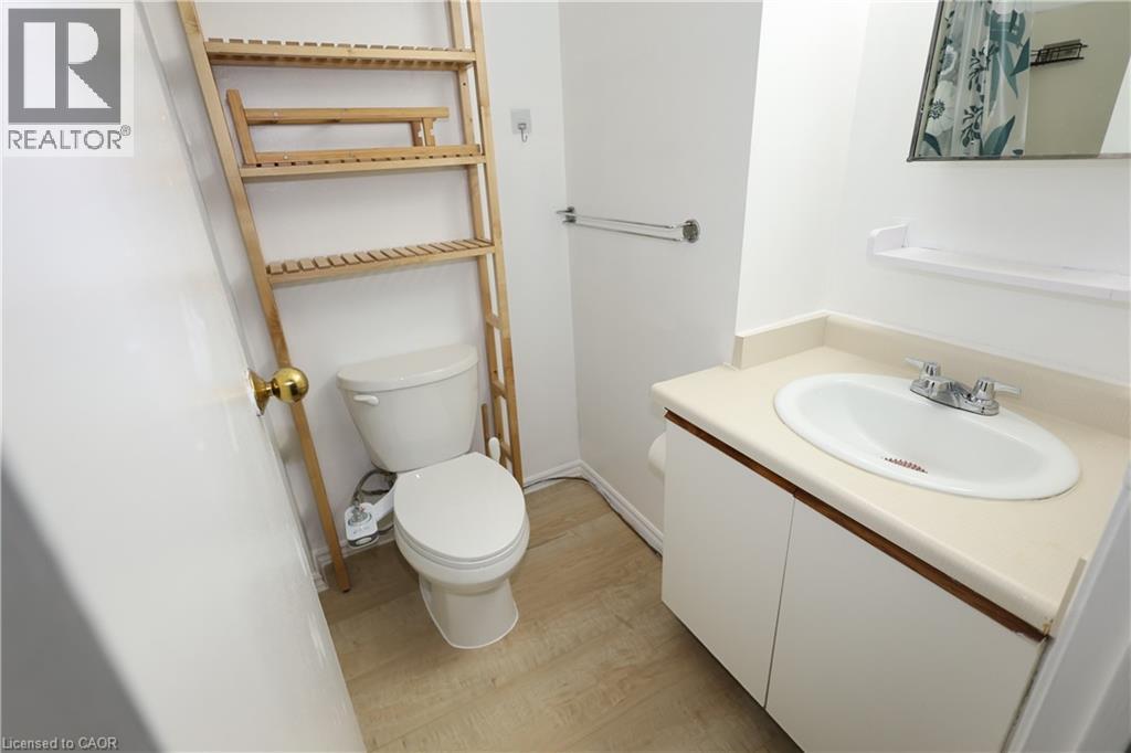67 Valleyview Road Unit# 58, Kitchener, Ontario  N2E 3J1 - Photo 7 - 40833071