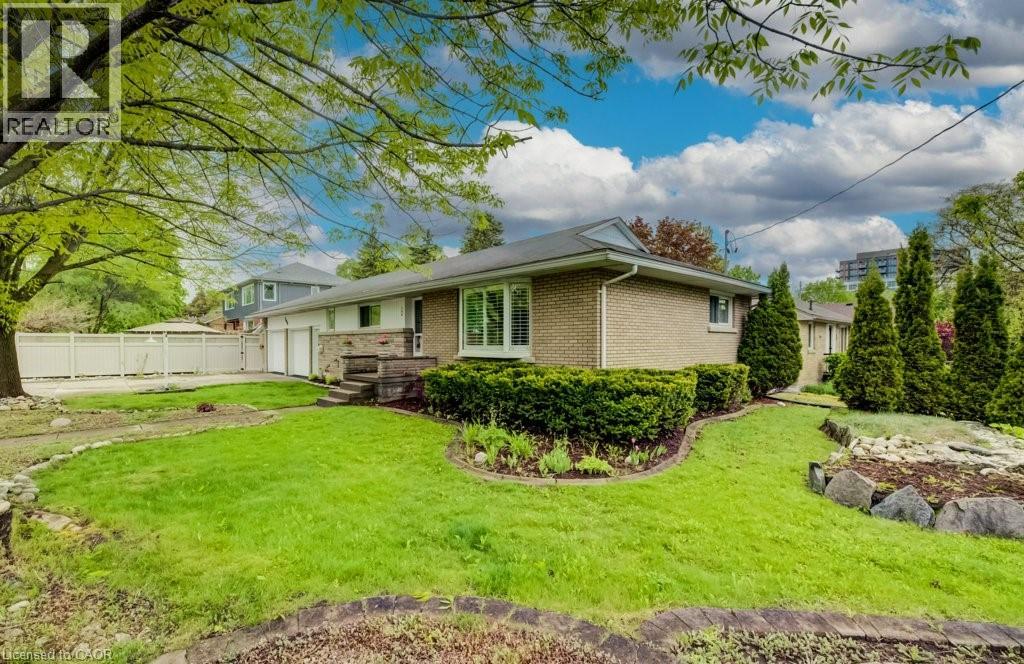 196 Lourdes Street, Waterloo, Ontario  N2L 1N7 - Photo 4 - 40831596