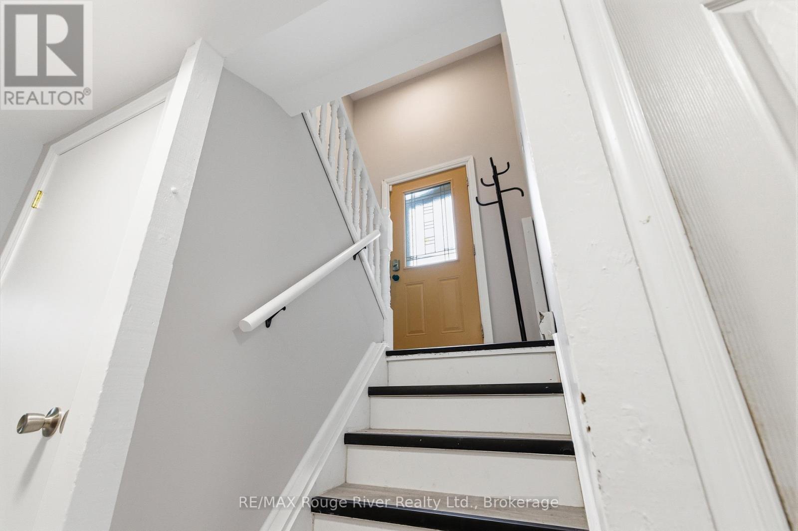 Unit 2 - 599 Otonabee Drive, Peterborough, Ontario  K9J 7X8 - Photo 7 - X13174510