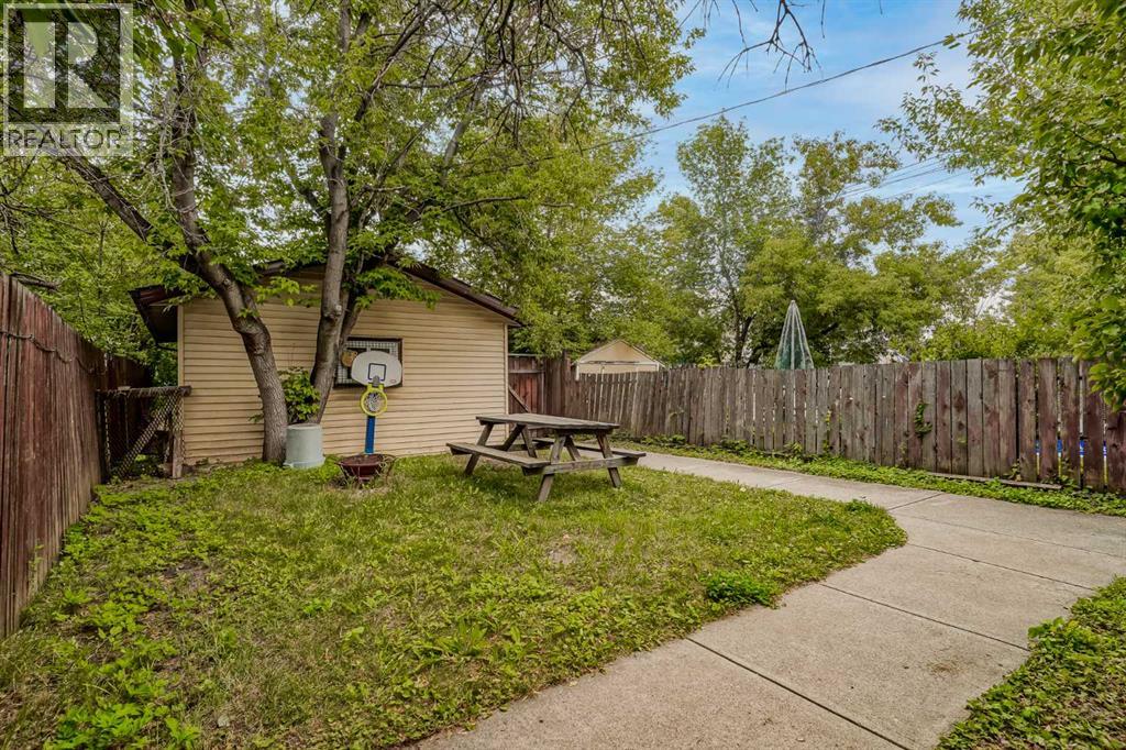 2240a 43 Street Se, Calgary, Alberta  T2B 1H5 - Photo 28 - A2314471